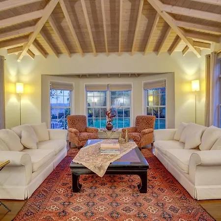 Ozel Konak - Zekeriyakoy Villa